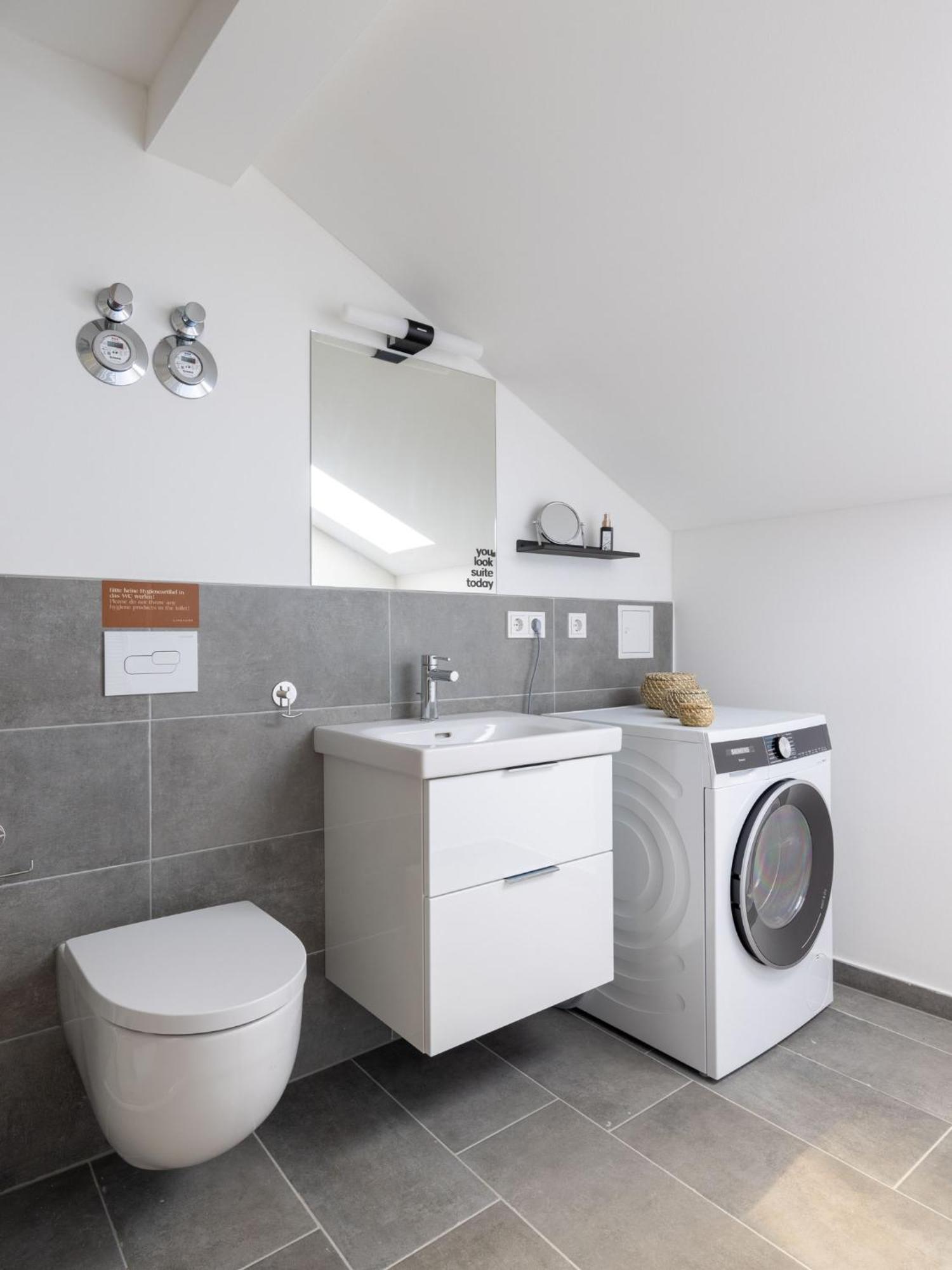 Limehome Bayreuth Spitalgasse Стая снимка